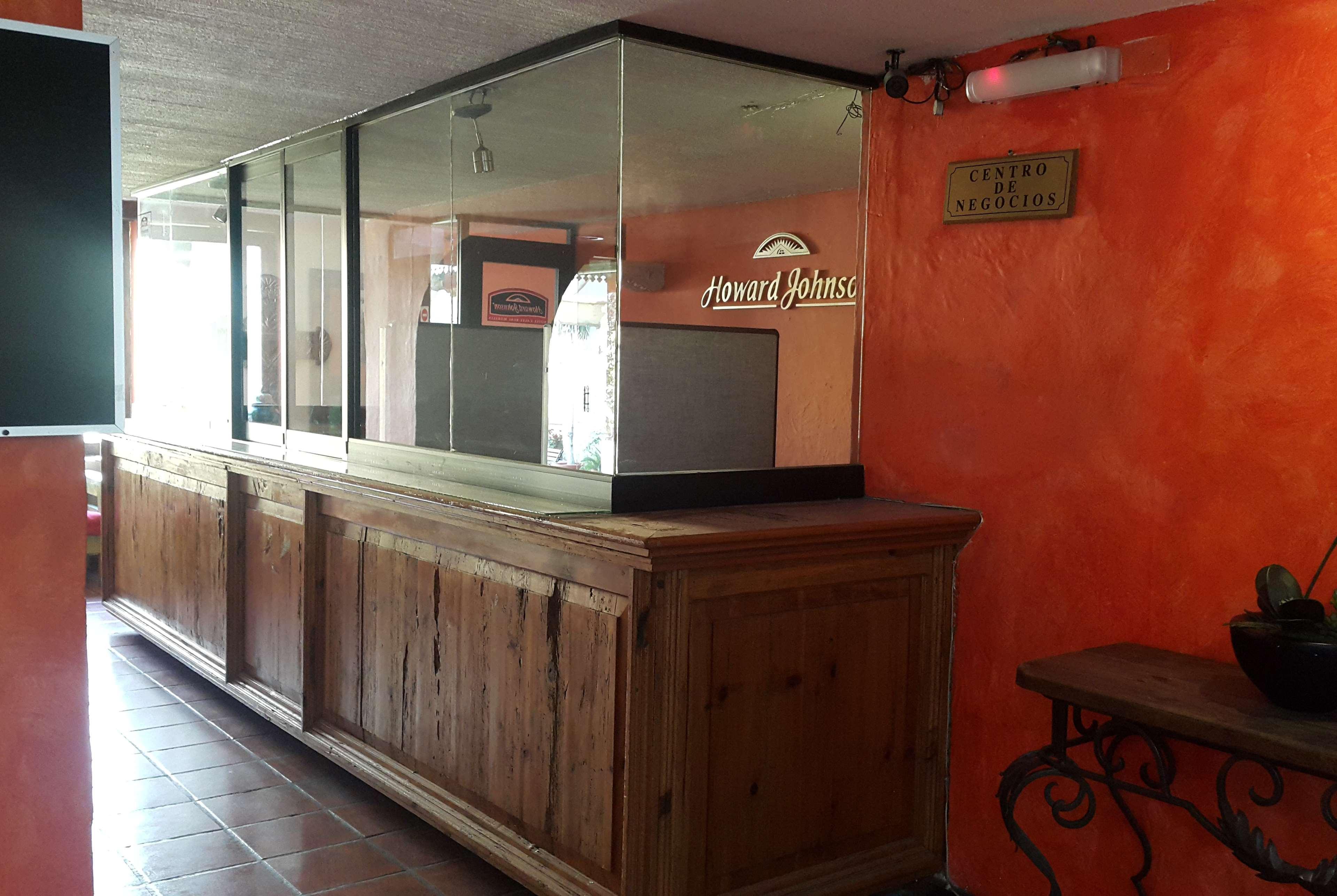 Howard Johnson By Wyndham Morelia Calle Real Εξωτερικό φωτογραφία